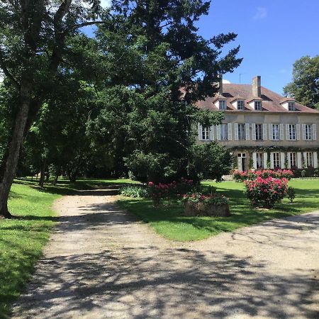 Chateau De Longeville Deux-Chaises 外观 照片