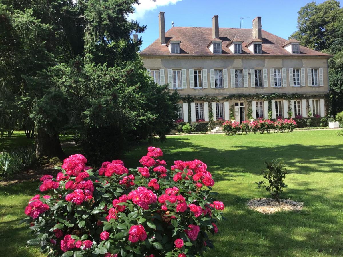 Chateau De Longeville Deux-Chaises 外观 照片