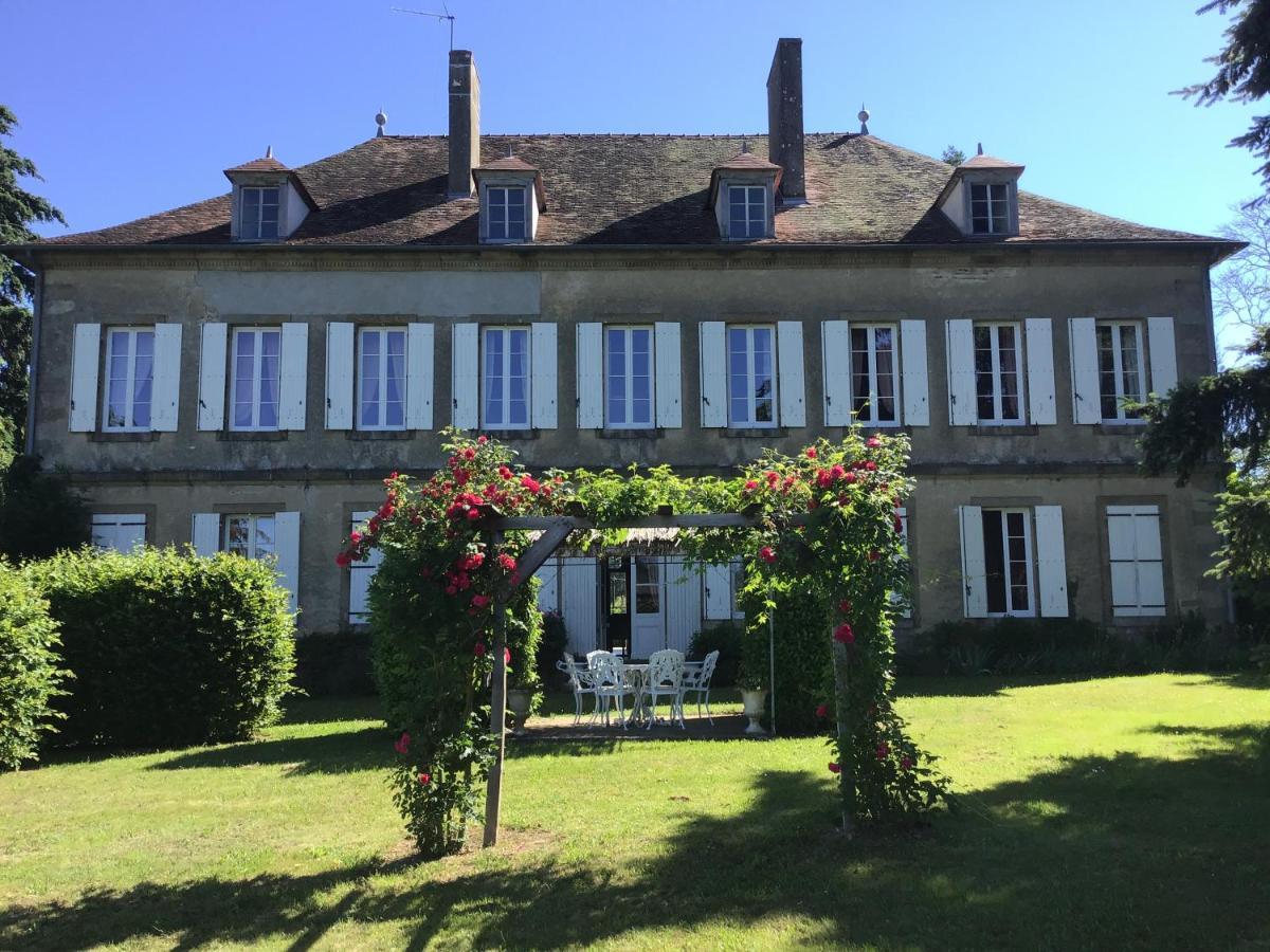 Chateau De Longeville Deux-Chaises 外观 照片